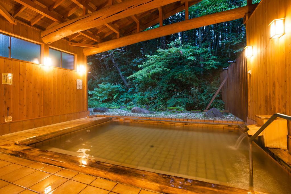فندق Mikunitoge Onsen Oyado Honjin يوزاوا المظهر الخارجي الصورة
