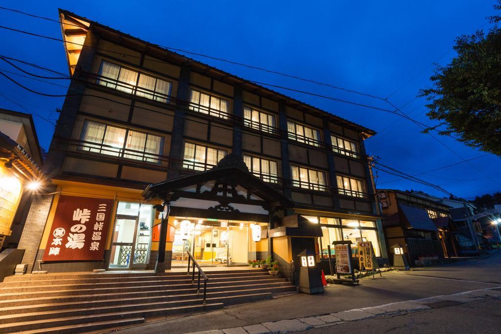 فندق Mikunitoge Onsen Oyado Honjin يوزاوا المظهر الخارجي الصورة