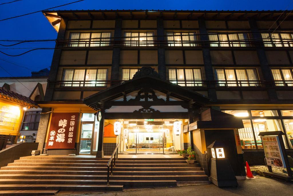 فندق Mikunitoge Onsen Oyado Honjin يوزاوا المظهر الخارجي الصورة
