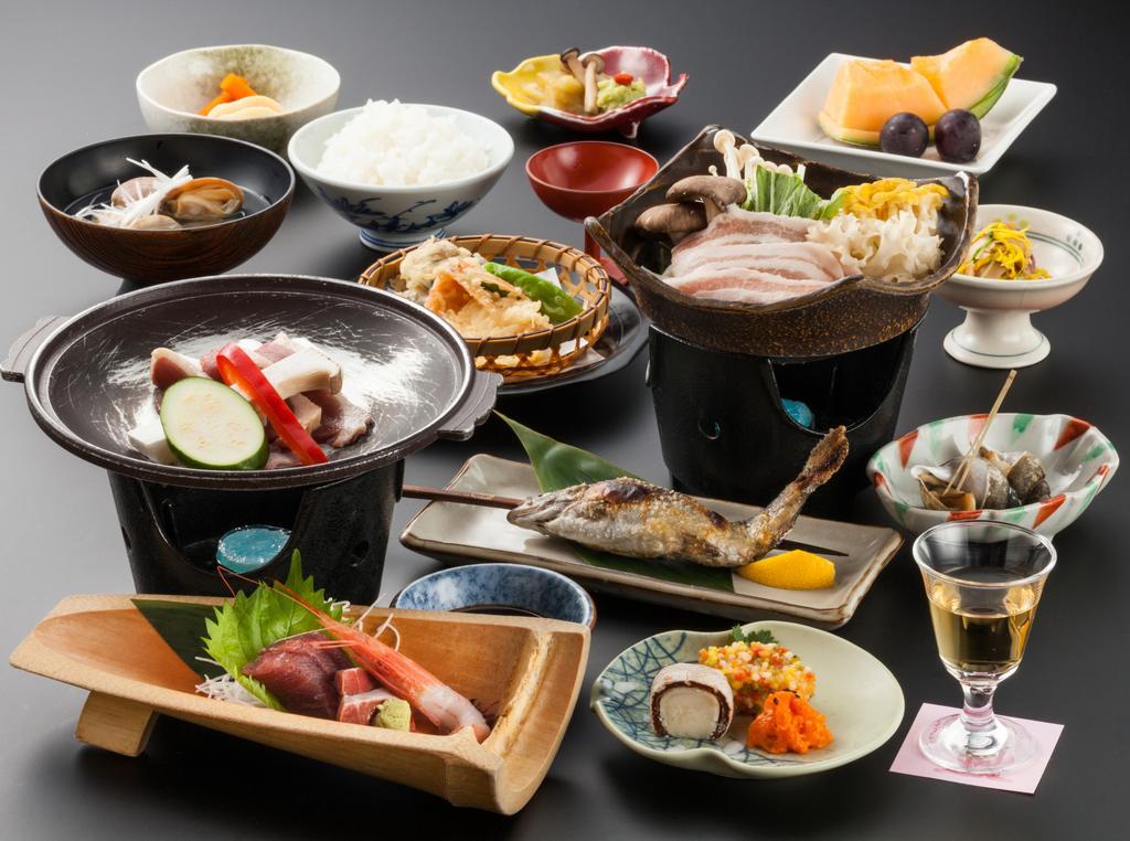 فندق Mikunitoge Onsen Oyado Honjin يوزاوا المظهر الخارجي الصورة